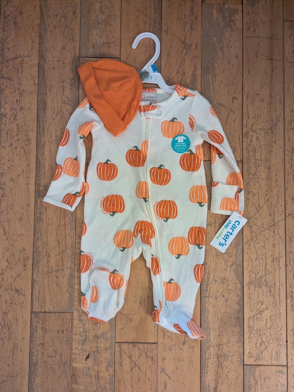 child of mine White Footed One-Piece with Orange Pumpkin Print and Orange Hat